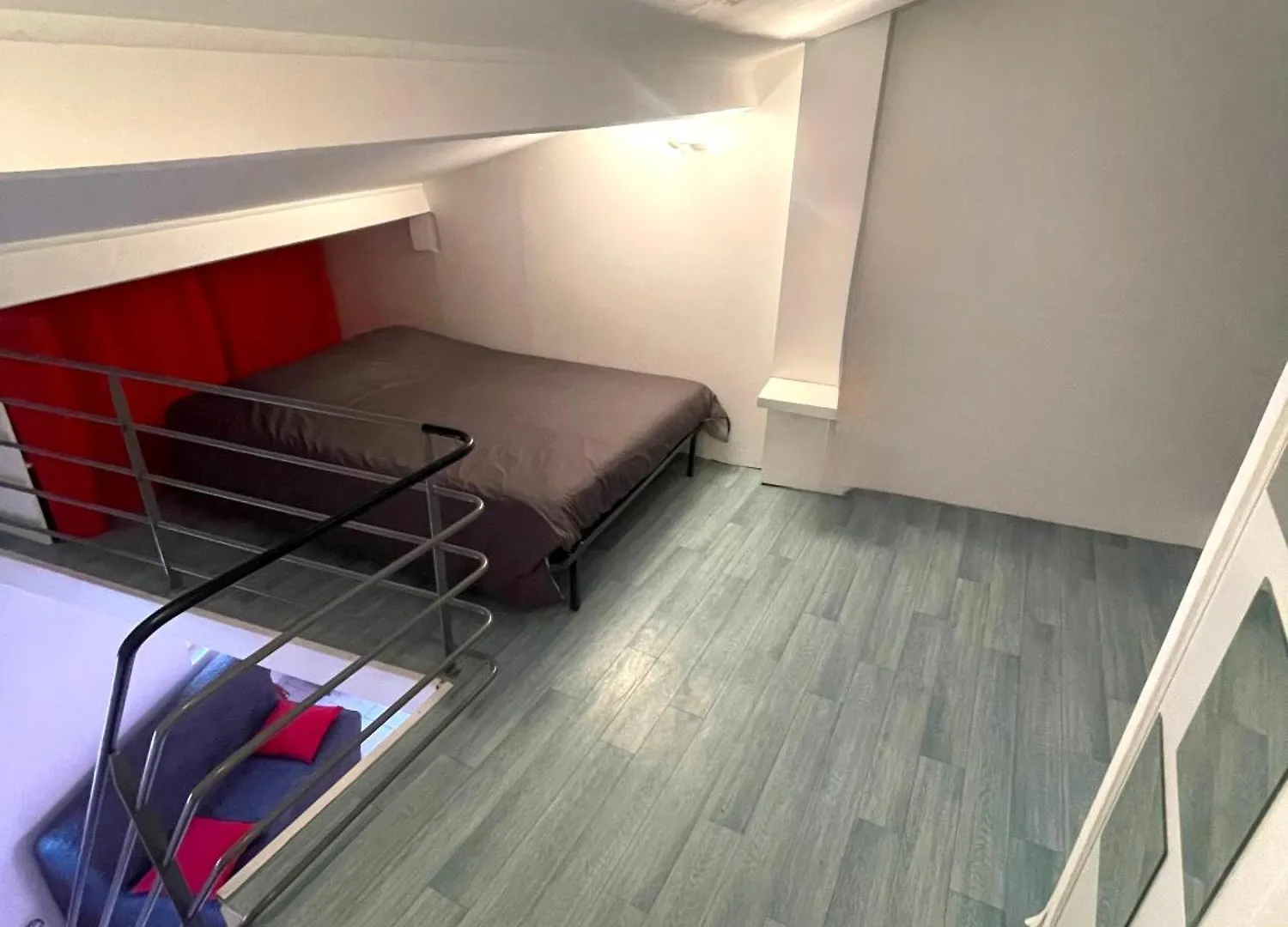Centre-Ville Avignon - Duplex - Terrasse Privee 0*,  צרפת